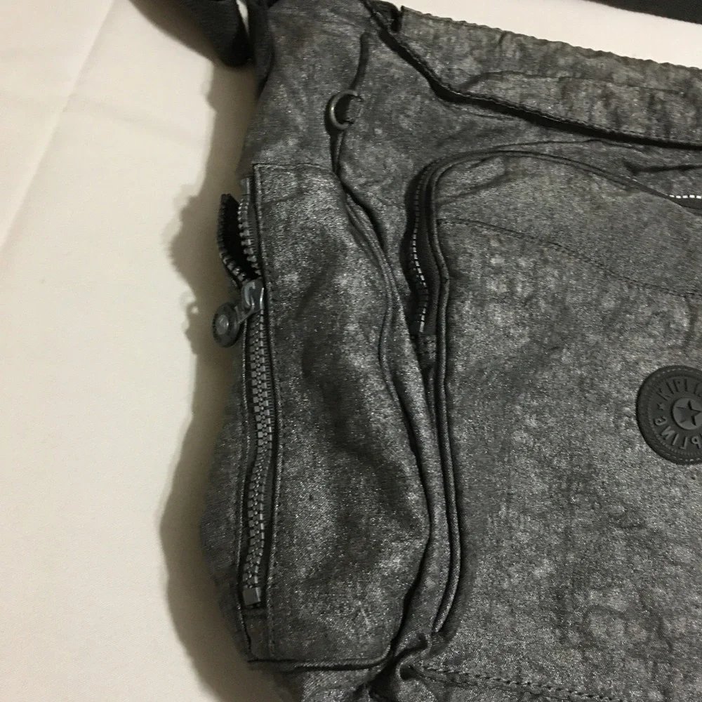 Kipling Messenger Bag Unisex Gray Metallic Crinkle Nylon Crossbody